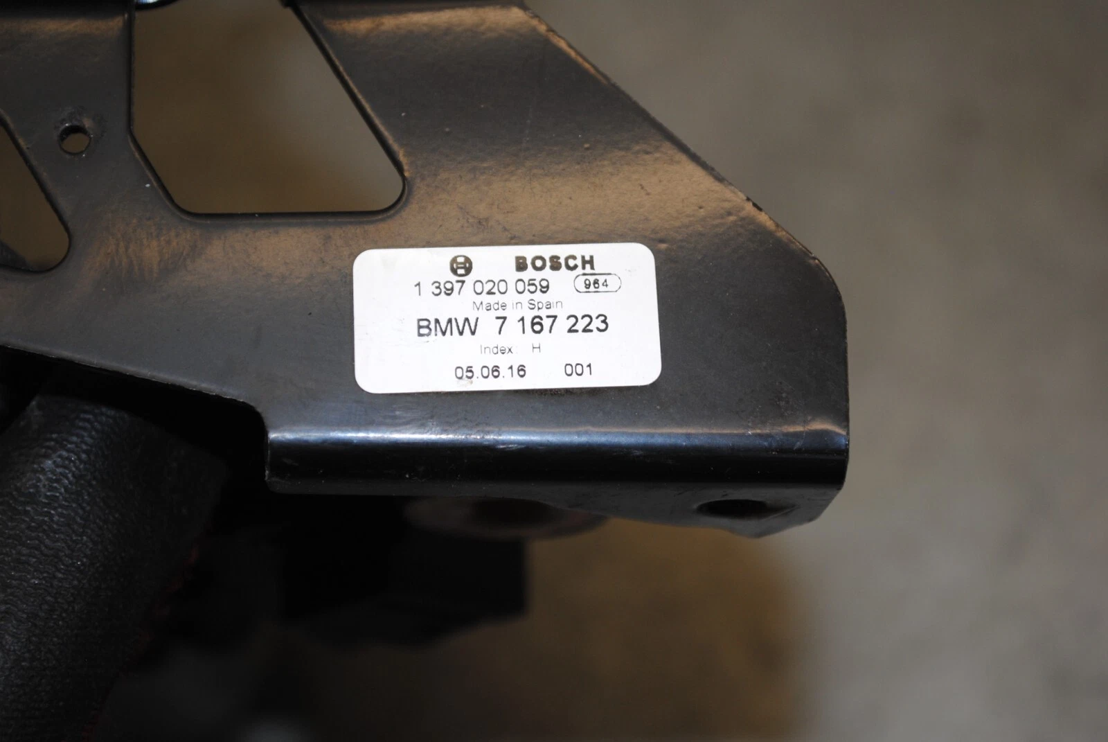 Heckwischermotor Wischergestänge 5er BMW E61 (BJ 2005) 7167223 – Bild 4
