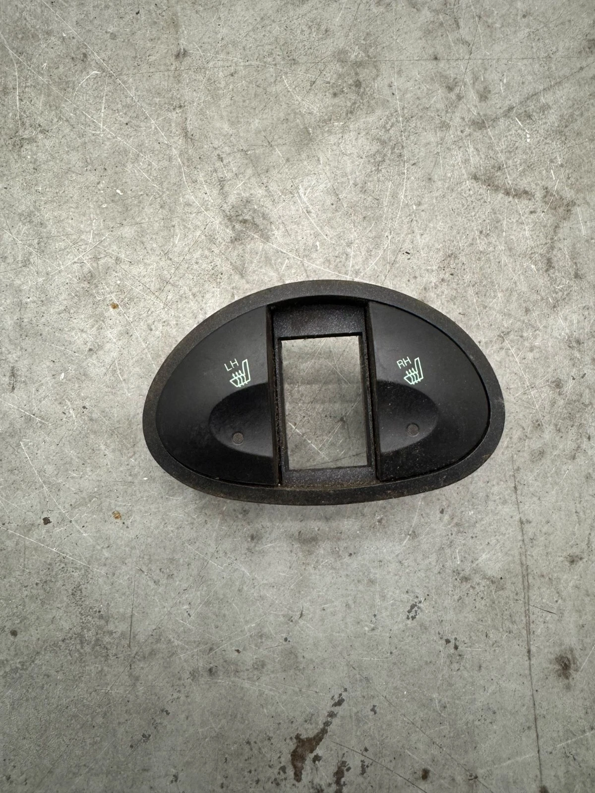 Sitzheizungsschalter Hyundai Santa FE 9333026000 Original