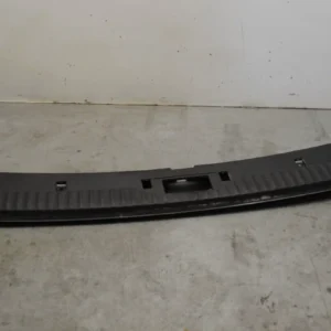 Ladekante Verkleidung Kofferraum 5er BMW E61 (BJ 2005) 51477050366