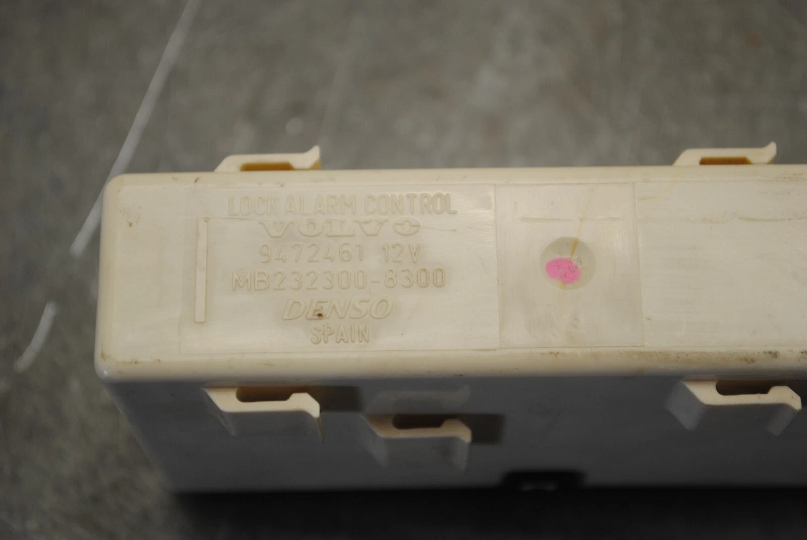 Steuergerät Alarmanlage Volvo V70 Denso 9472461, MB232300-8300 – Bild 3