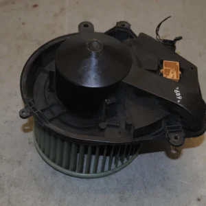 Heizgebläse, Gebläsemotor VW Passat 3B B5 Herstellernr.: 740221233F, 8D1820021