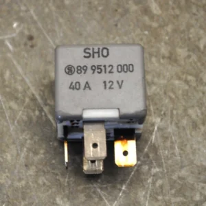 Relais Lichtmaschine VW Passat 3B B5 (BJ 1999) 899512000 (40A 12V), 443951253K