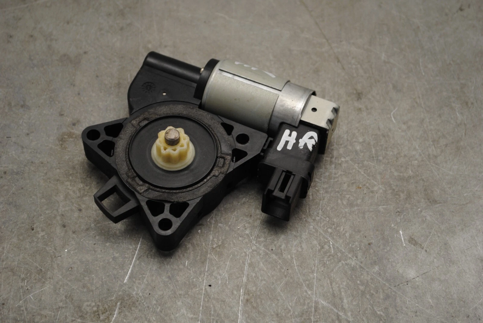Fensterhebermotor hinten rechts Mazda 6, 2.0 (GG) G22C5958X