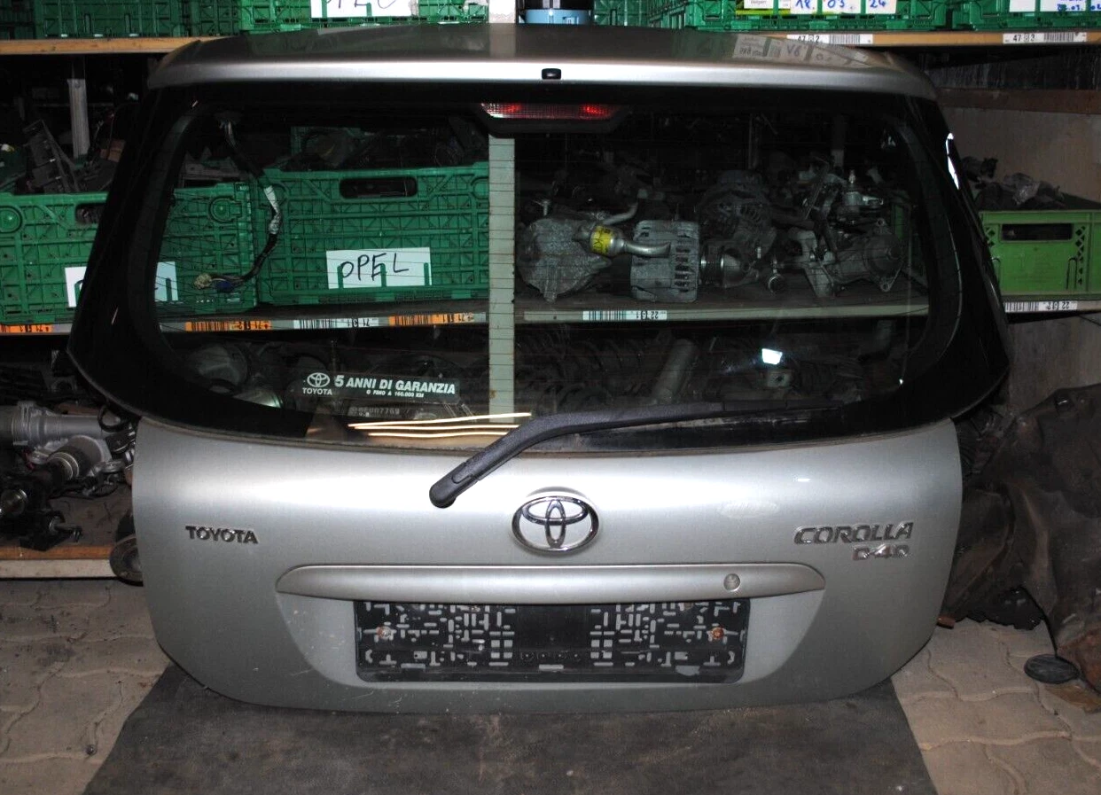 Heckklappe Toyota Corolla D-4D E12 inkl. Kabelbaum + Heckscheibenwischermotor