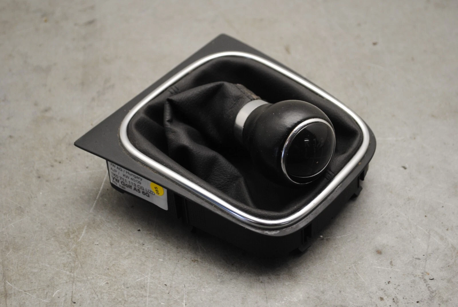 Schaltknauf, Schaltsack VW Golf V 1K0711113CG – Bild 3