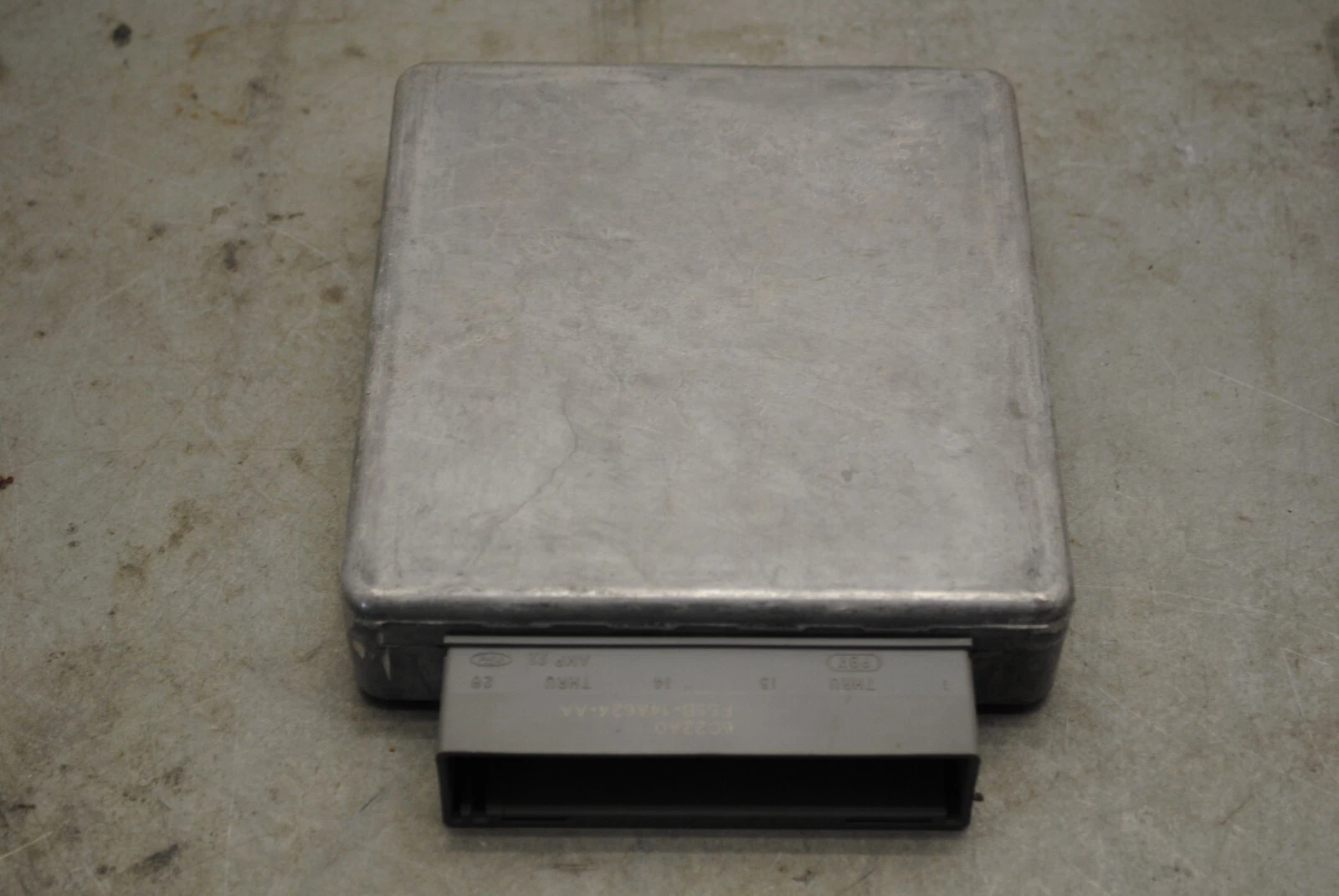 Motorsteuergerät Ford Mondeo III 5S71-12A650-XA – Bild 3