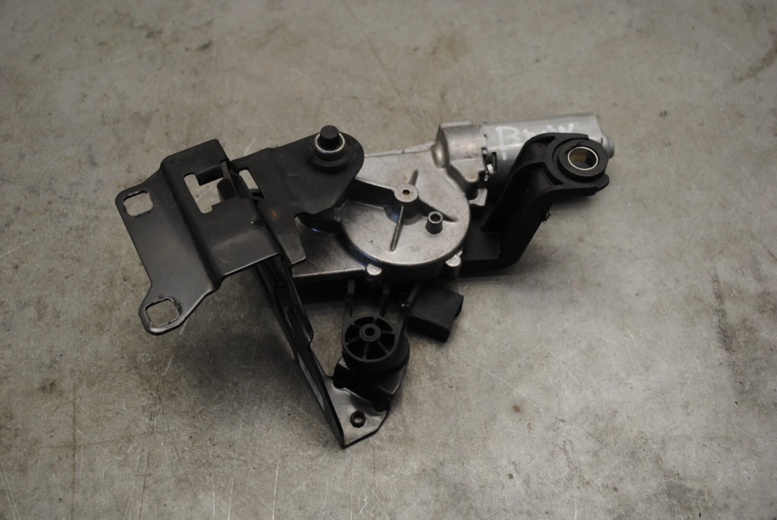 Heckwischermotor Wischergestänge 5er BMW E61 (BJ 2005) 7167223