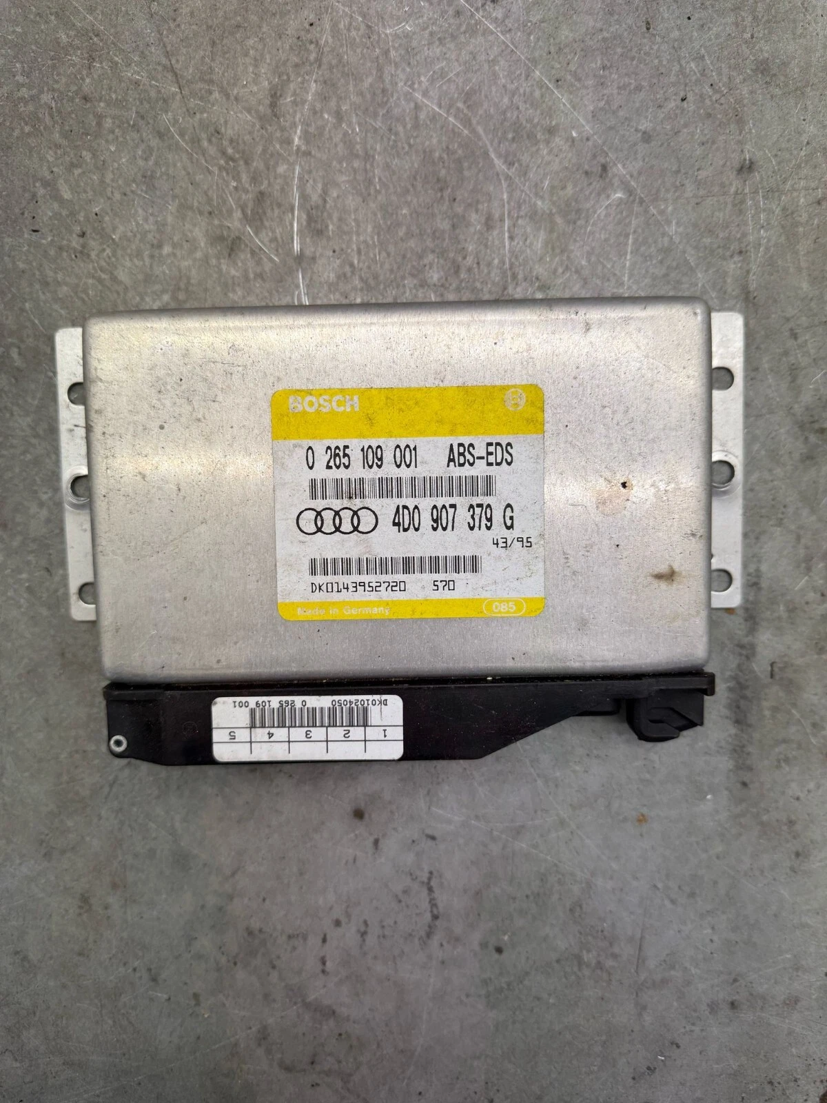 Audi A4 B5/ A8/ S8/ A6 ABS Steuergerät 0265109001 4D0907379G