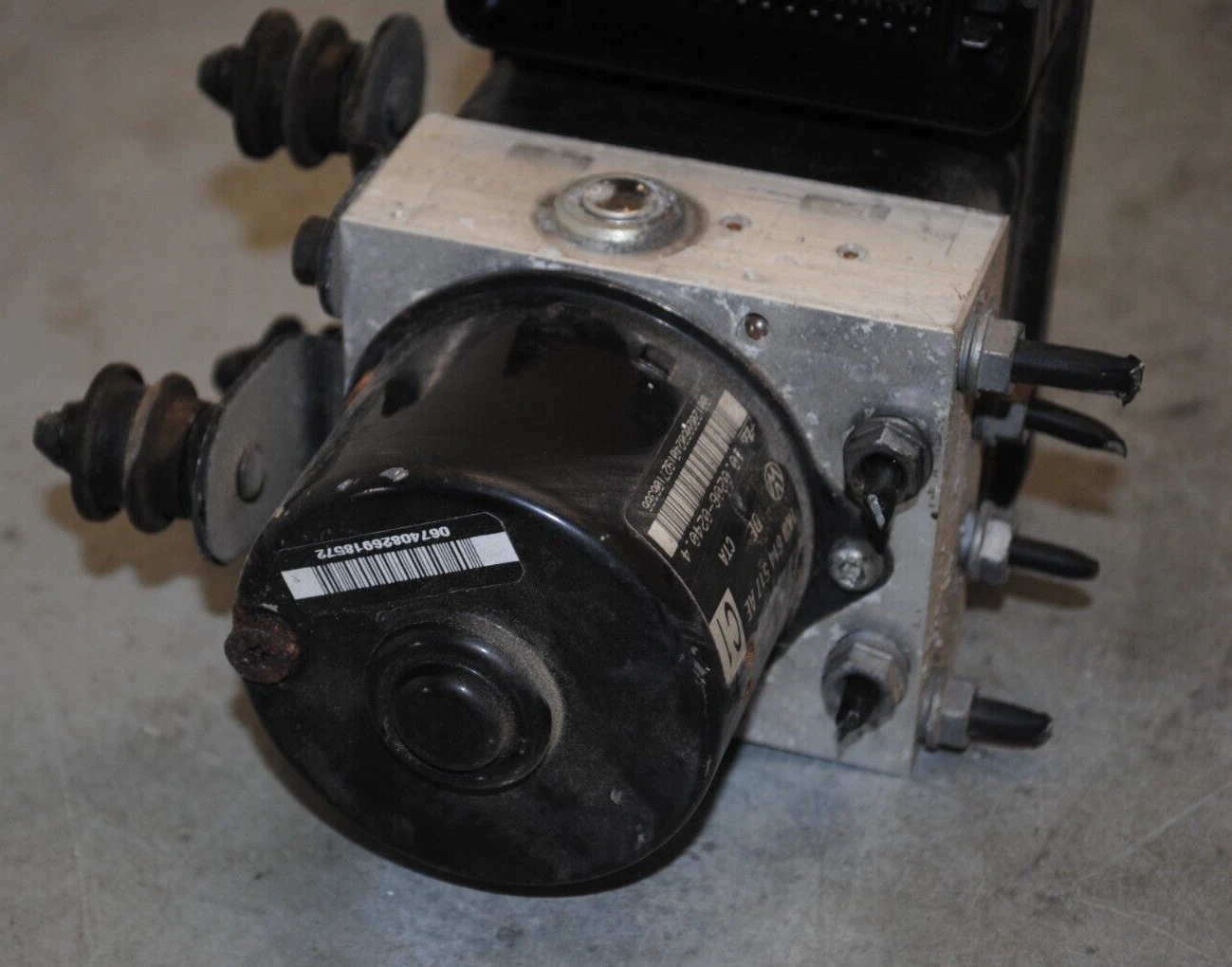 Teilen Steuergerät ESP, Bremsaggregat VW Golf V (1K) 1K0907379AC – Bild 3