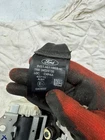 Original Ford Fiesta Sicherheitsgurt hinten links 8V51A611B69AE 040982 – Bild 2