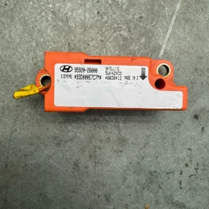 Hyundai Santa Fe I (SM) Airbag Sensor vorne links 95920-26000