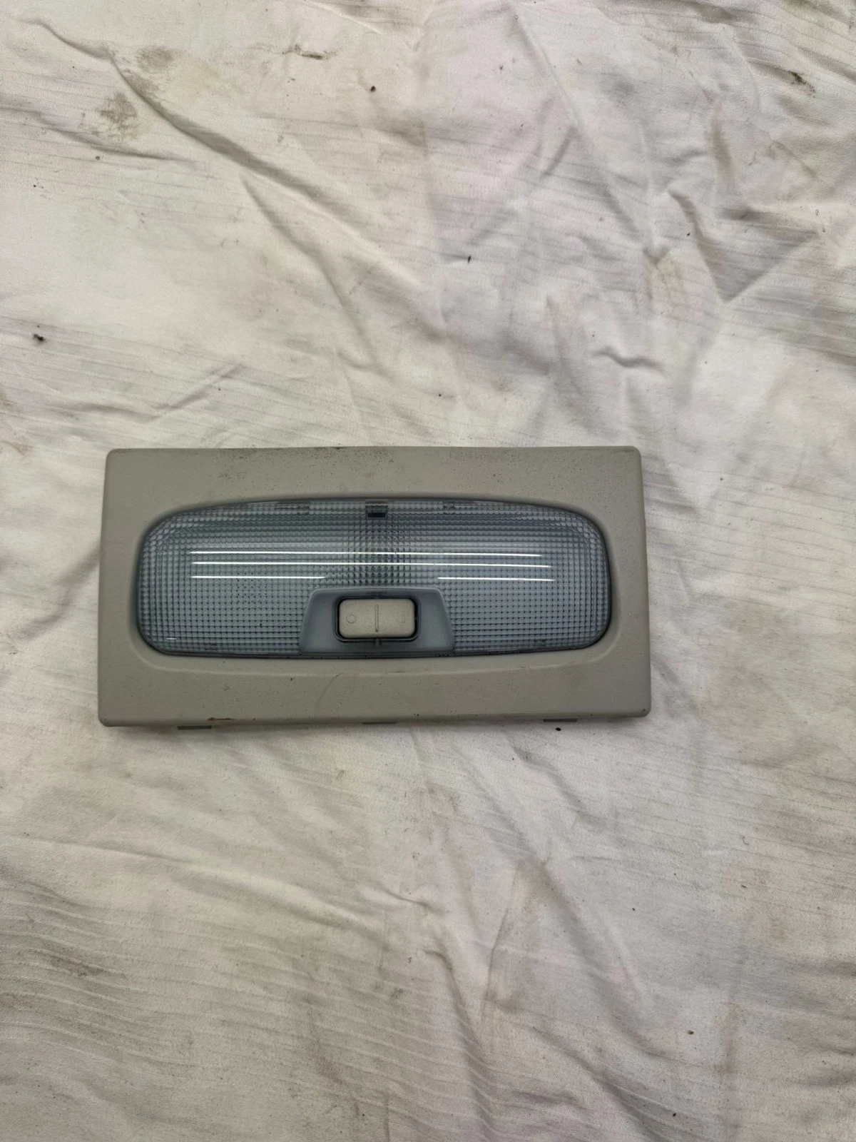 Original Ford Fiesta Leselampe Innenraumbeleuchtung 8A6113733AAW