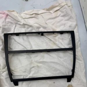 Original Audi A6 4B C5 Mittelkonsole Radiorahmen Blende Abdeckung 4B0863263F
