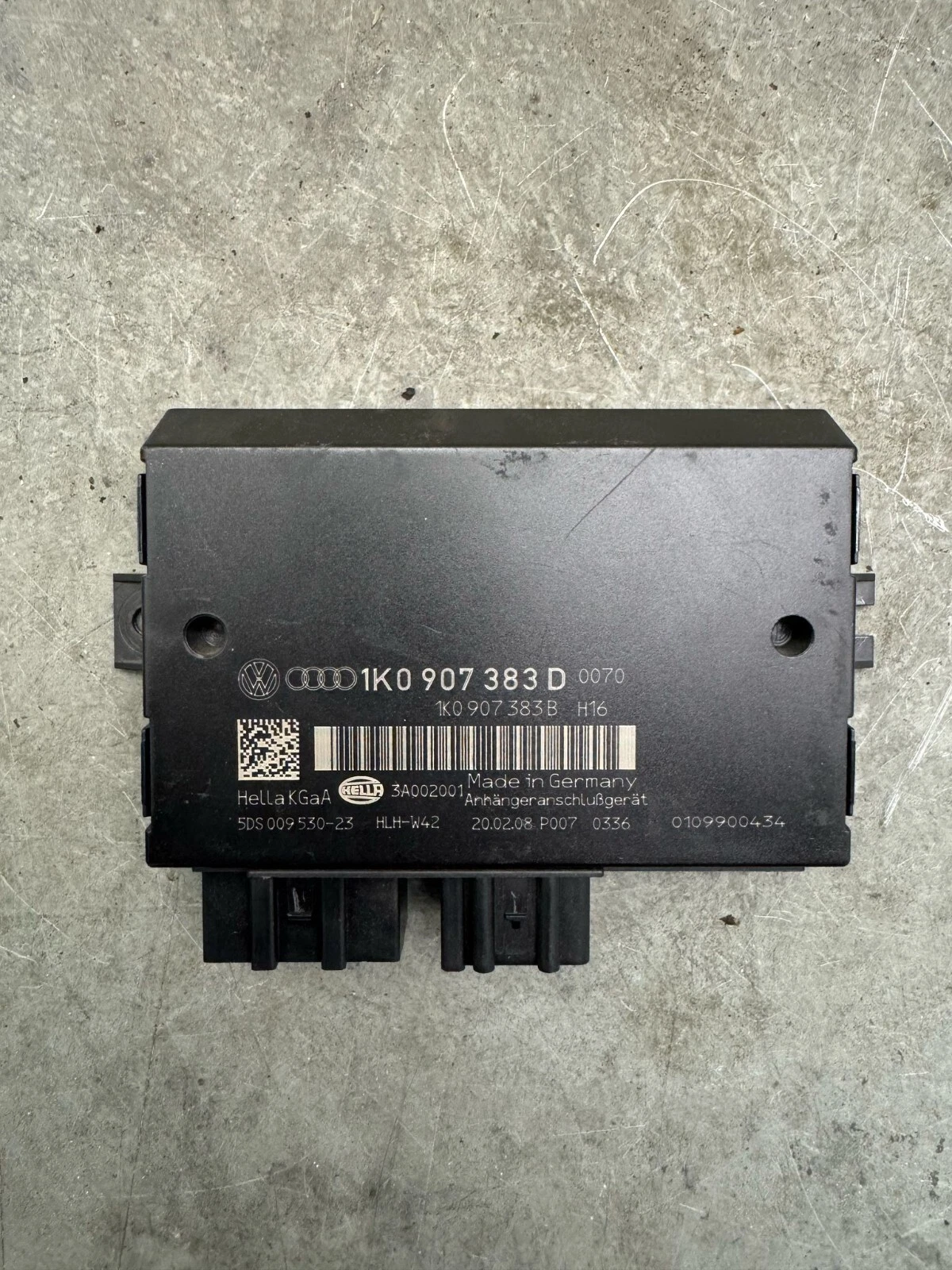 Original VW Passat 3C Golf 5 Anhängerkupplung Steuergerät 1K0907383D