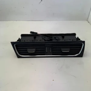 Original Audi A4 B8 Lüftungsdüse Ausströmer Luftdusche mitte 8T1820951C
