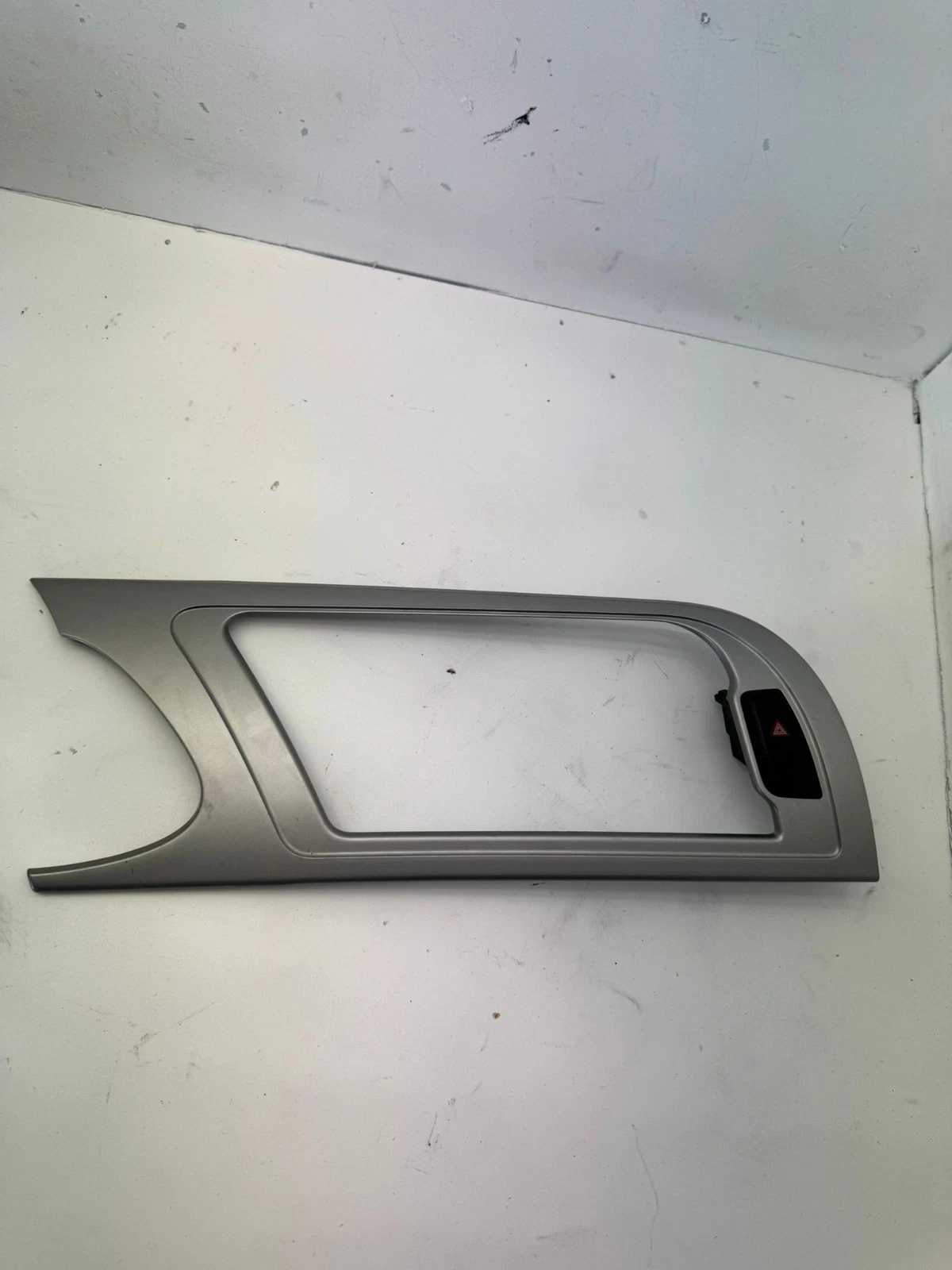 Original Audi A4 B8 Mittelkonsole Abdeckung Warnblinklichtschalter 8K1941509A