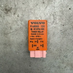ORIGINAL VOLVO V70 Relay Relais Heckscheibenheizung 9148300 898756000