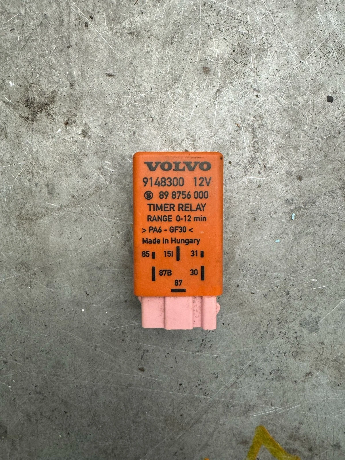 ORIGINAL VOLVO V70 Relay Relais Heckscheibenheizung 9148300 898756000