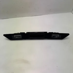 Org. Audi A3 8P Heckklappentaster Griffleiste Kennzeichenbeleuchtung 8P4827574