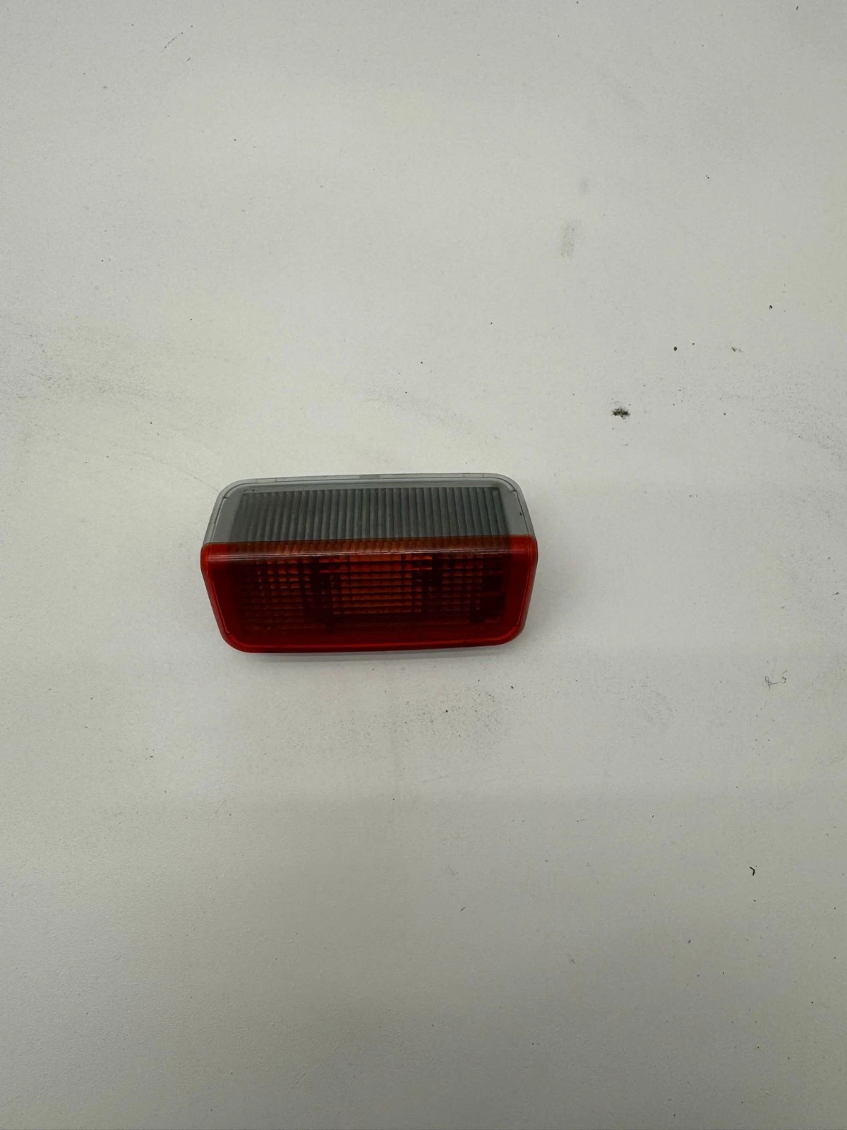 Original Audi A3 8P A4 B6 A6 C5 S6 Warnbeleuchtung Heckklappe 4B9947113