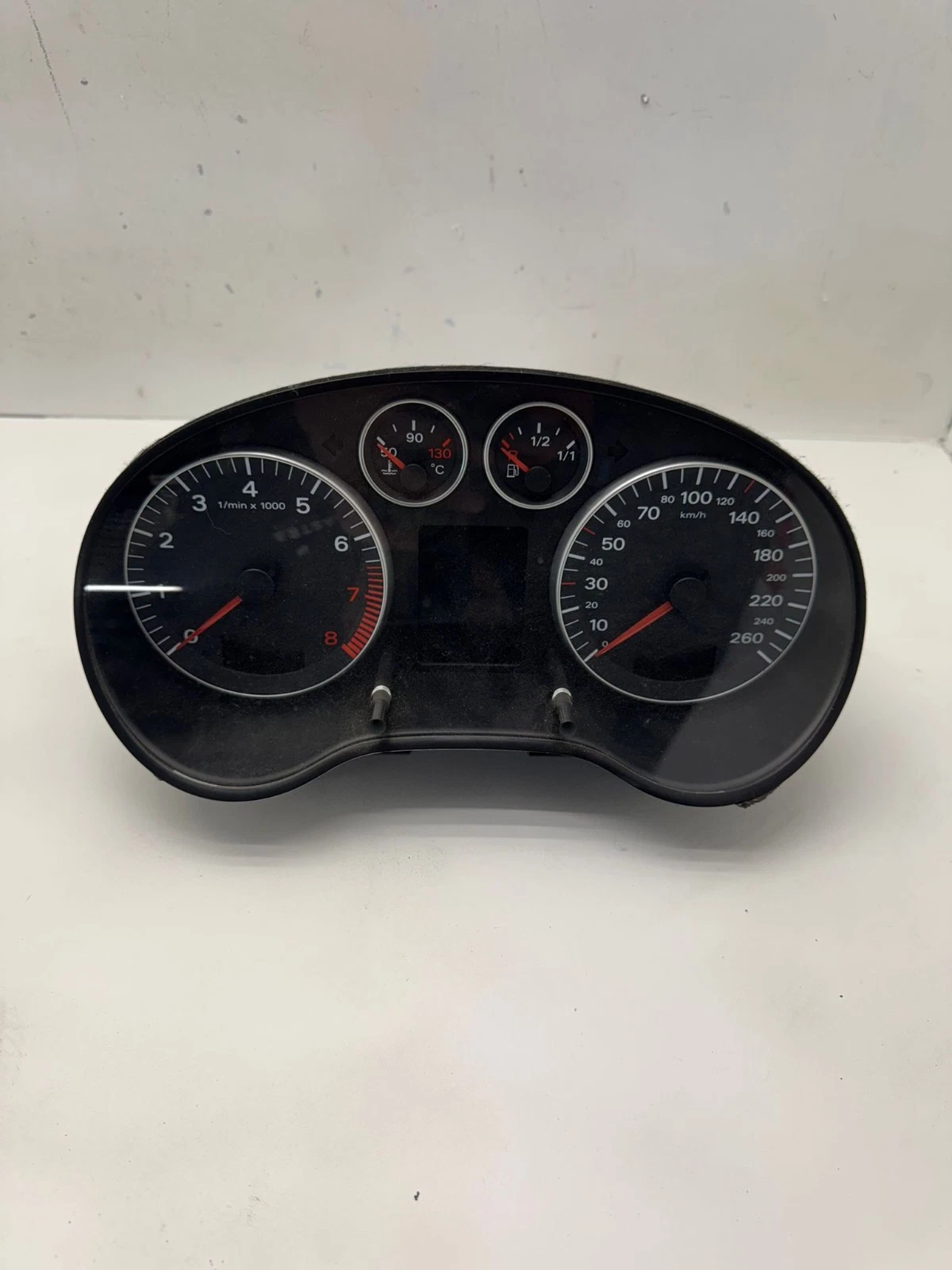 Original Audi A3 8P Tacho Tachometer Kombiinstrument Benzin 8P0920930D