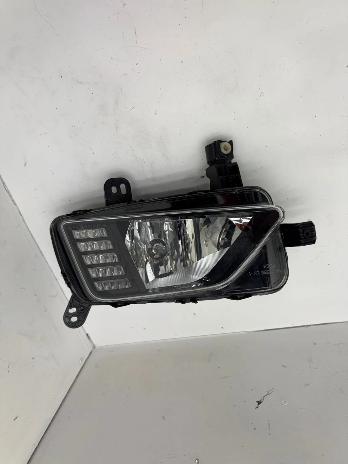 Original VW Polo Nebelscheinwerfer vorne links 8925089 3G0941661 06S
