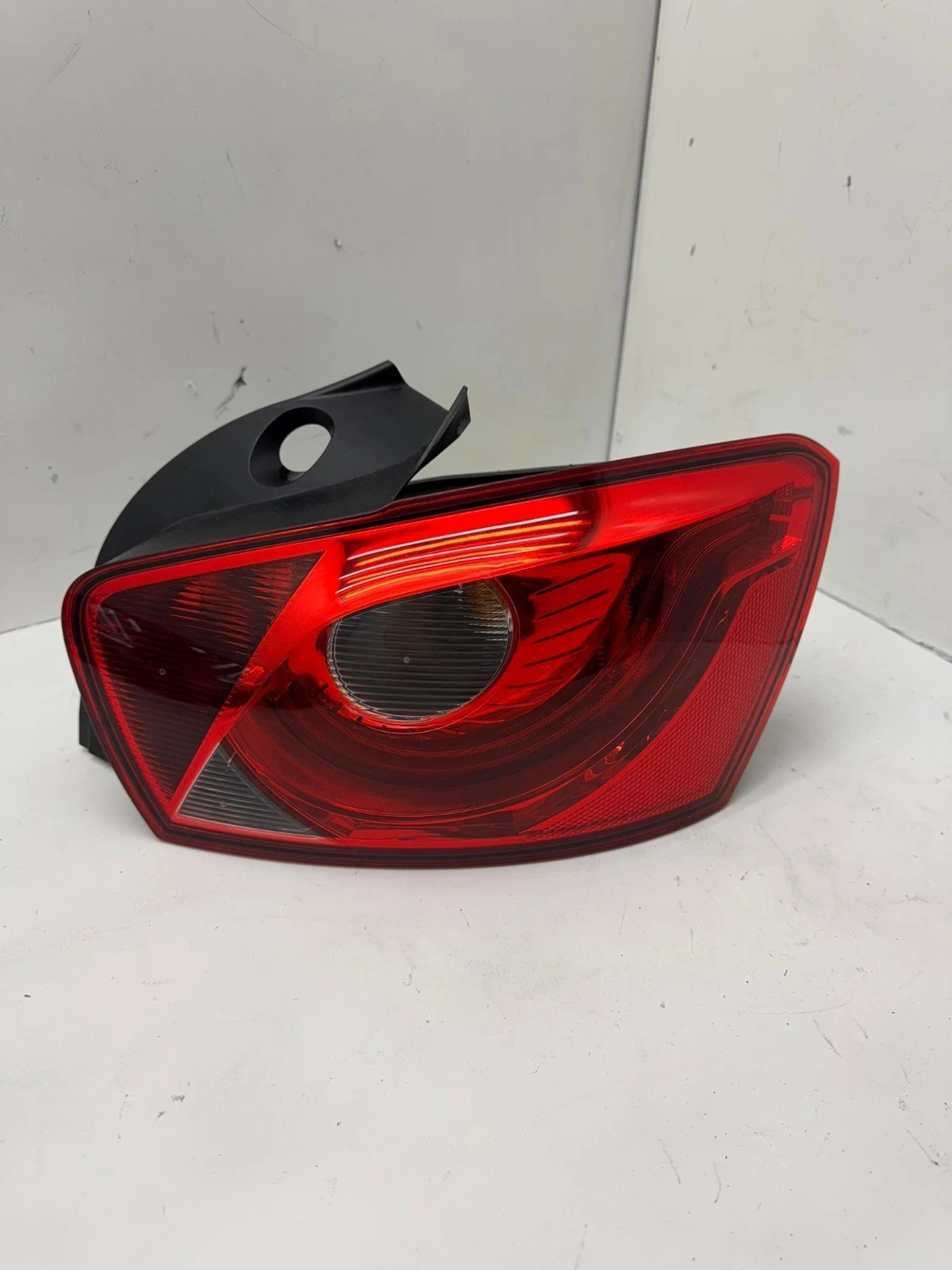 Original Seat Ibiza Rücklicht Heckleuchte rechts 6J4945096K 6J4945112H