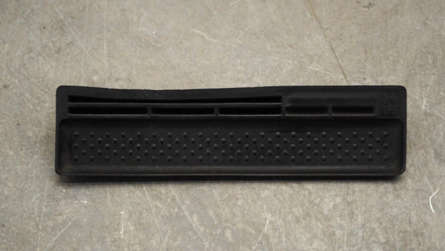 Einlage Mittelkonsole VW Passat 3B B5 (BJ 1999) schwarz 3B0863274A