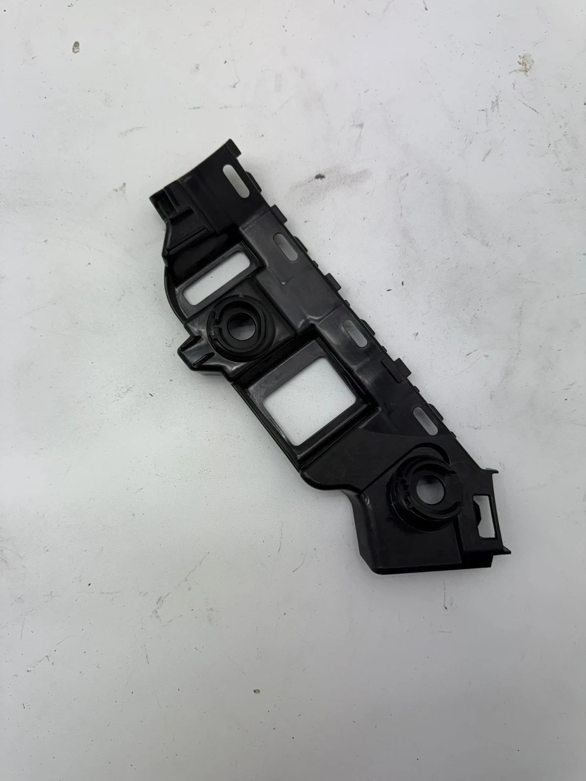 Original VW VI Stoßfänger Heckstoßstange Halterung hinten rechts 2GS807394A