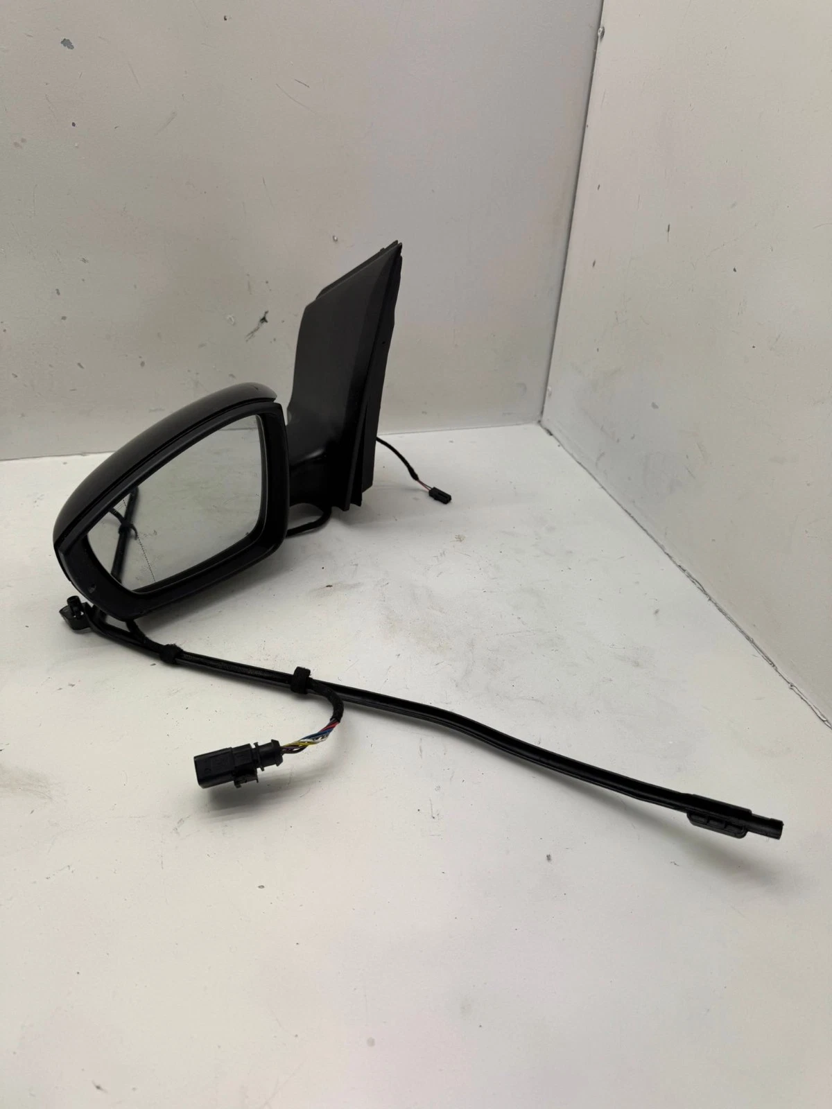 Original VW Polo 6R Außenspiegel vorne links elektrisch schwarz E9024483