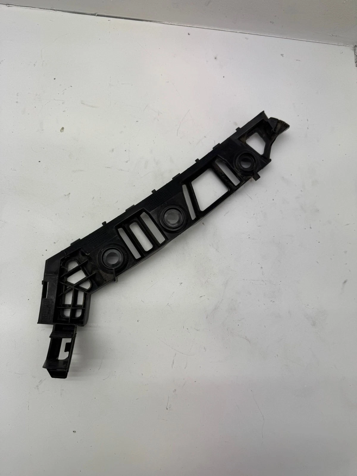 Original VW Golf Sportsvan Heckstoßstange hinten links Halterung 510807393C