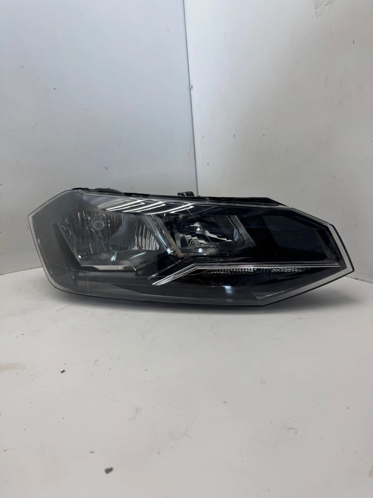 Orig. VW Polo Scheinwerfer Frontscheinwerfer LED TOP rechts 2G1941006 90099317