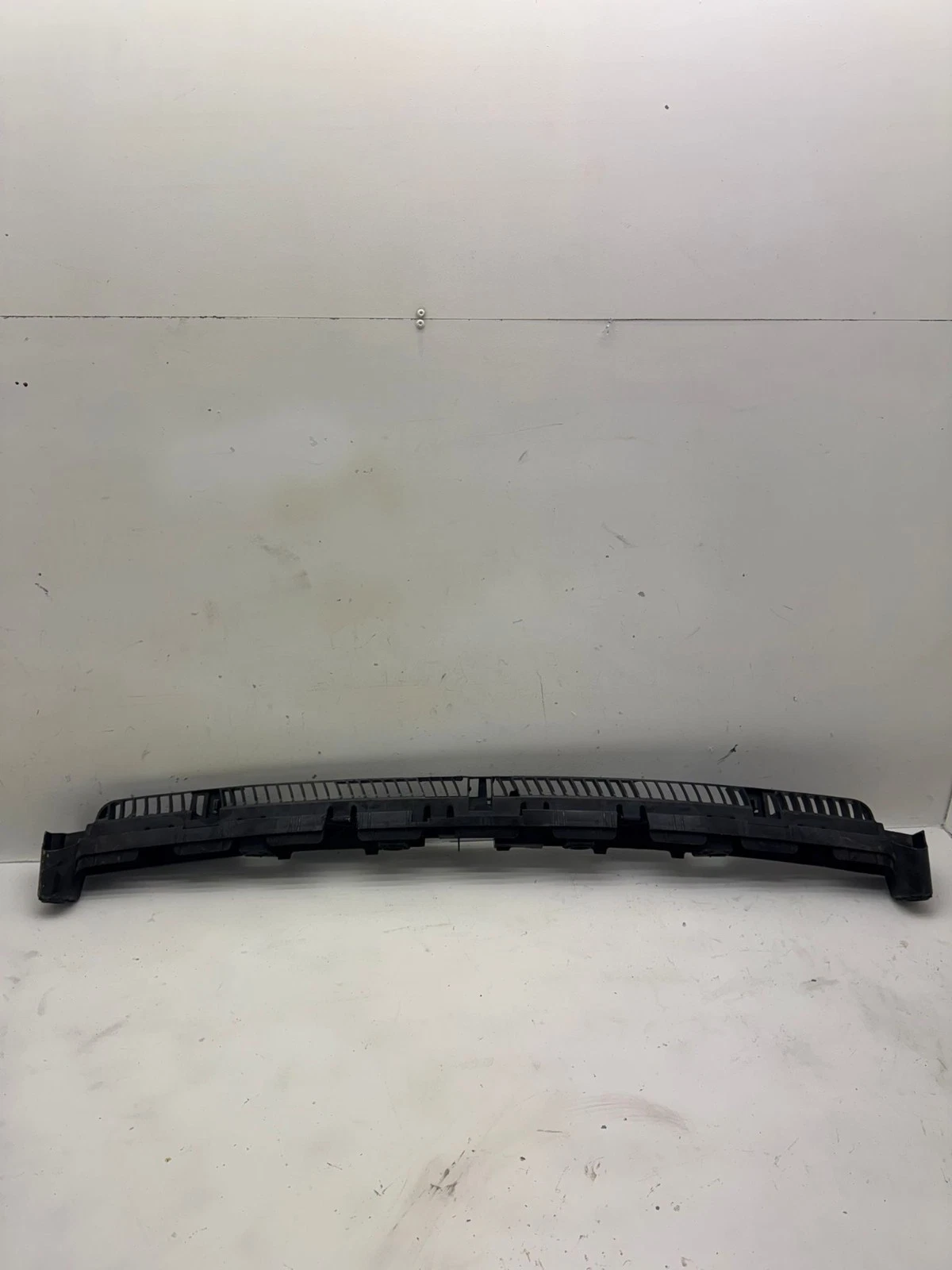 Original Seat Arona Heckstoßstange Halterung Befestigung hinten mitte 6F9807863C