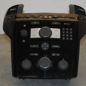 Komplette Mittelkonsole Opel Astra , schwarz matt/glänzend - sehr gut erhalten