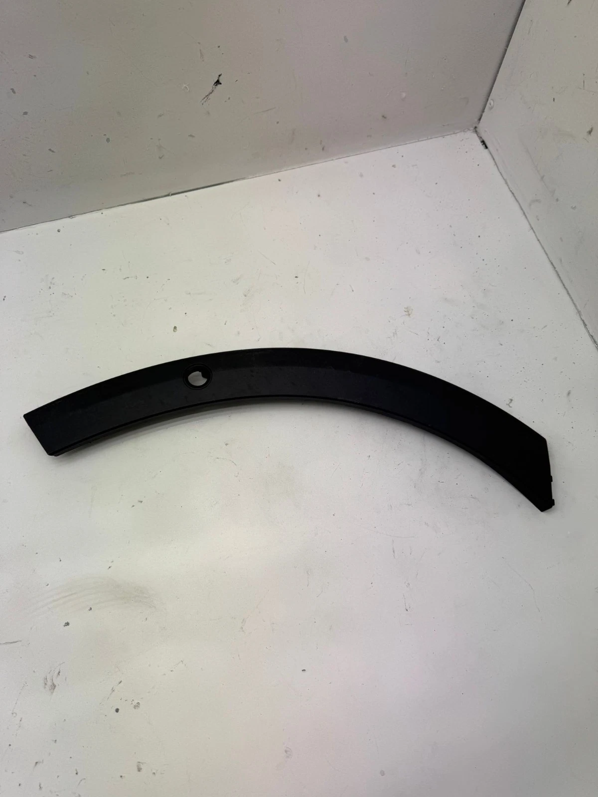 Original Seat Ateca Stoßstange Zierleiste Verkleidung vorne links 6F9854827