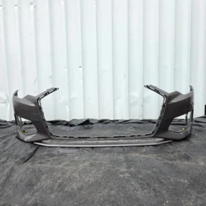 Original Audi A6 C8 Limousine Stoßstange vorne Braun 4K0807095 4K0807437A