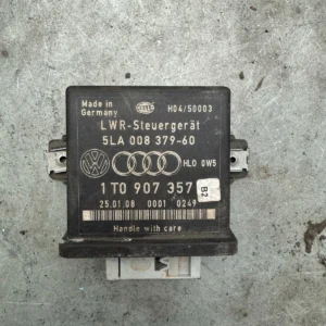 Audi VW Skoda LWR Steuergerät 1T0907357 5LA008379 Leuchtweitenregulierung