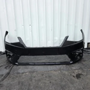 Original Seat Ibiza 5 V Frontstoßstange Stoßstange vorne schwarz 6F0807221D