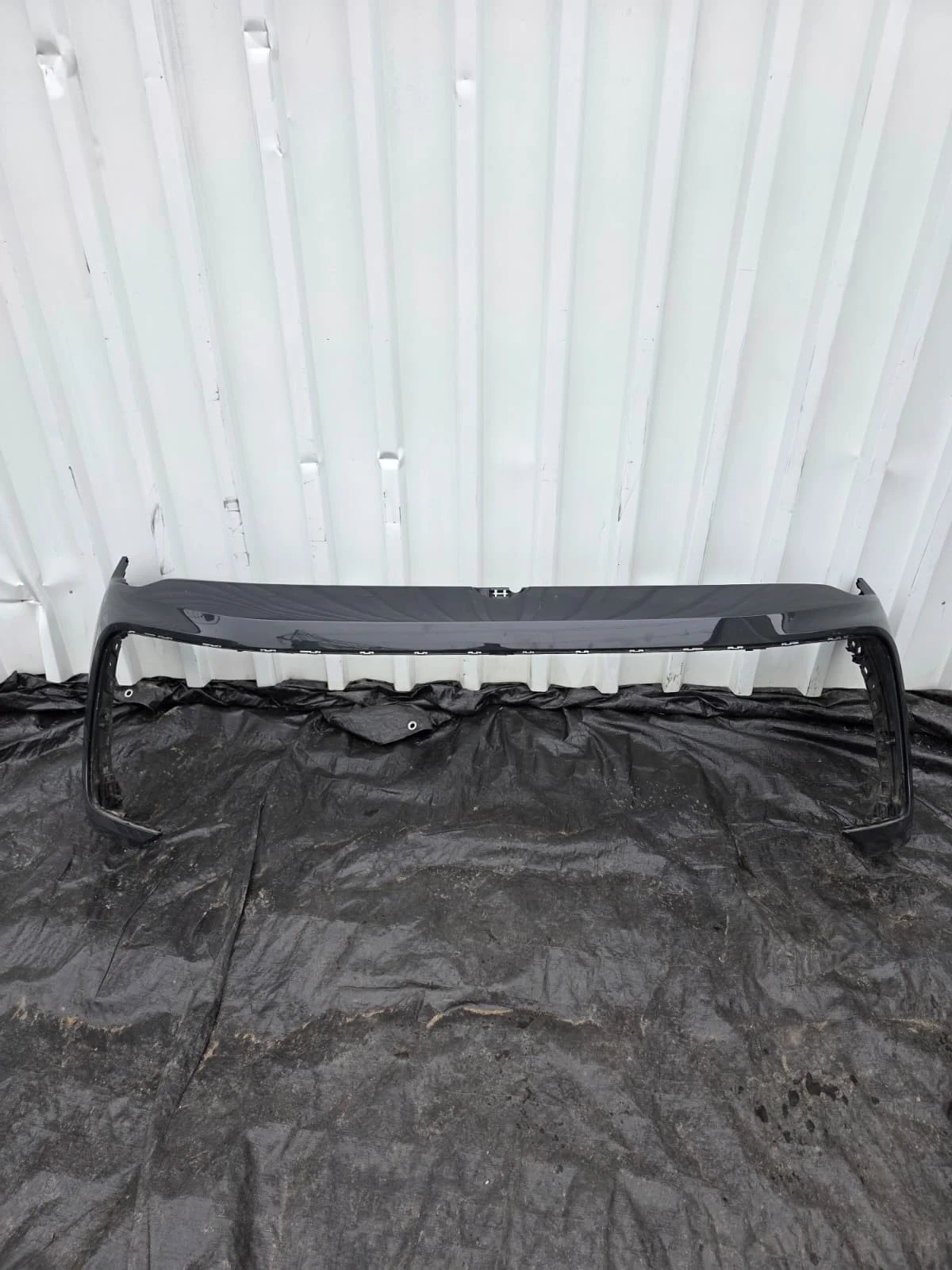Original VW Tiguan R-Line Stoßstange vorne schwarz 571807421A 571807217B