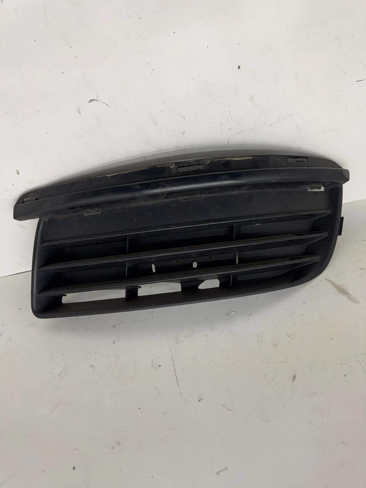Original VW Golf 5 V Stoßstange Lüftungsgitter Blende unten links 1K0853665G