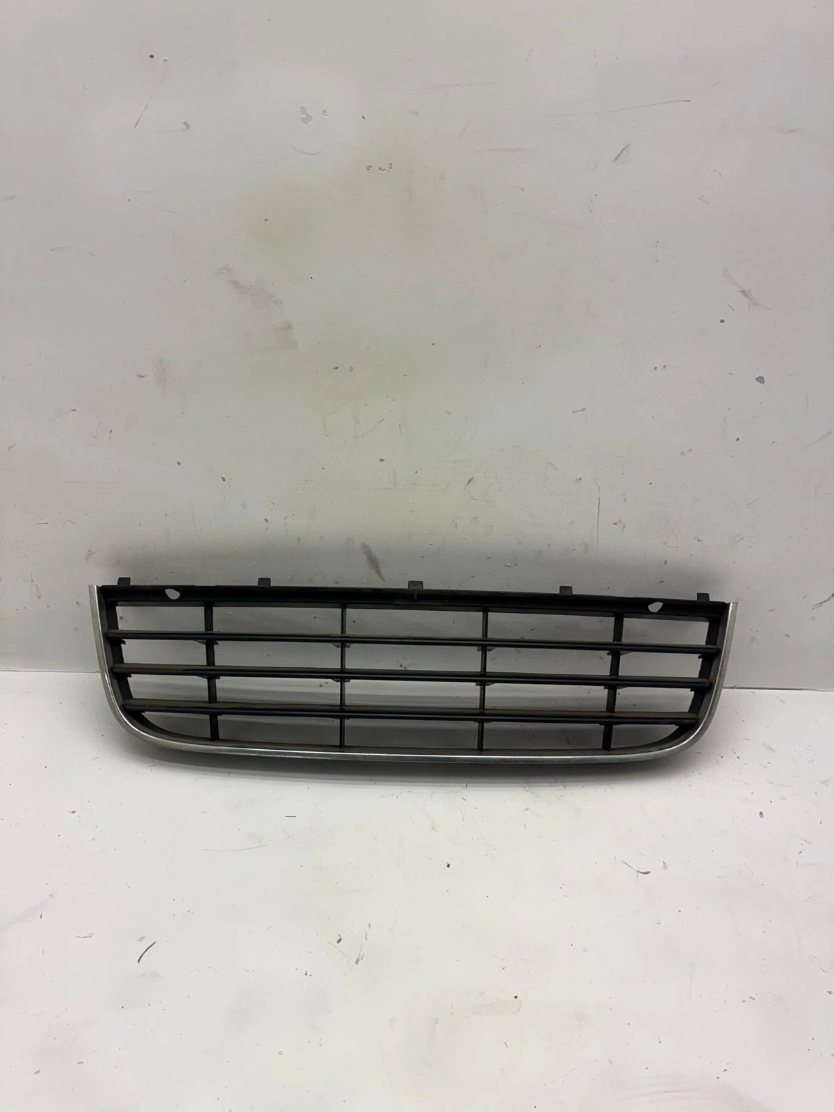 Original VW Golf 5 V Lüftungsgitter Verkleidung Stoßstange unten 1K0853677C