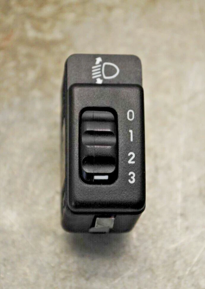 Audi A4 B7 8E BJ2007 original Lichtschalter 04063500 Nebelscheinwerferfunktion