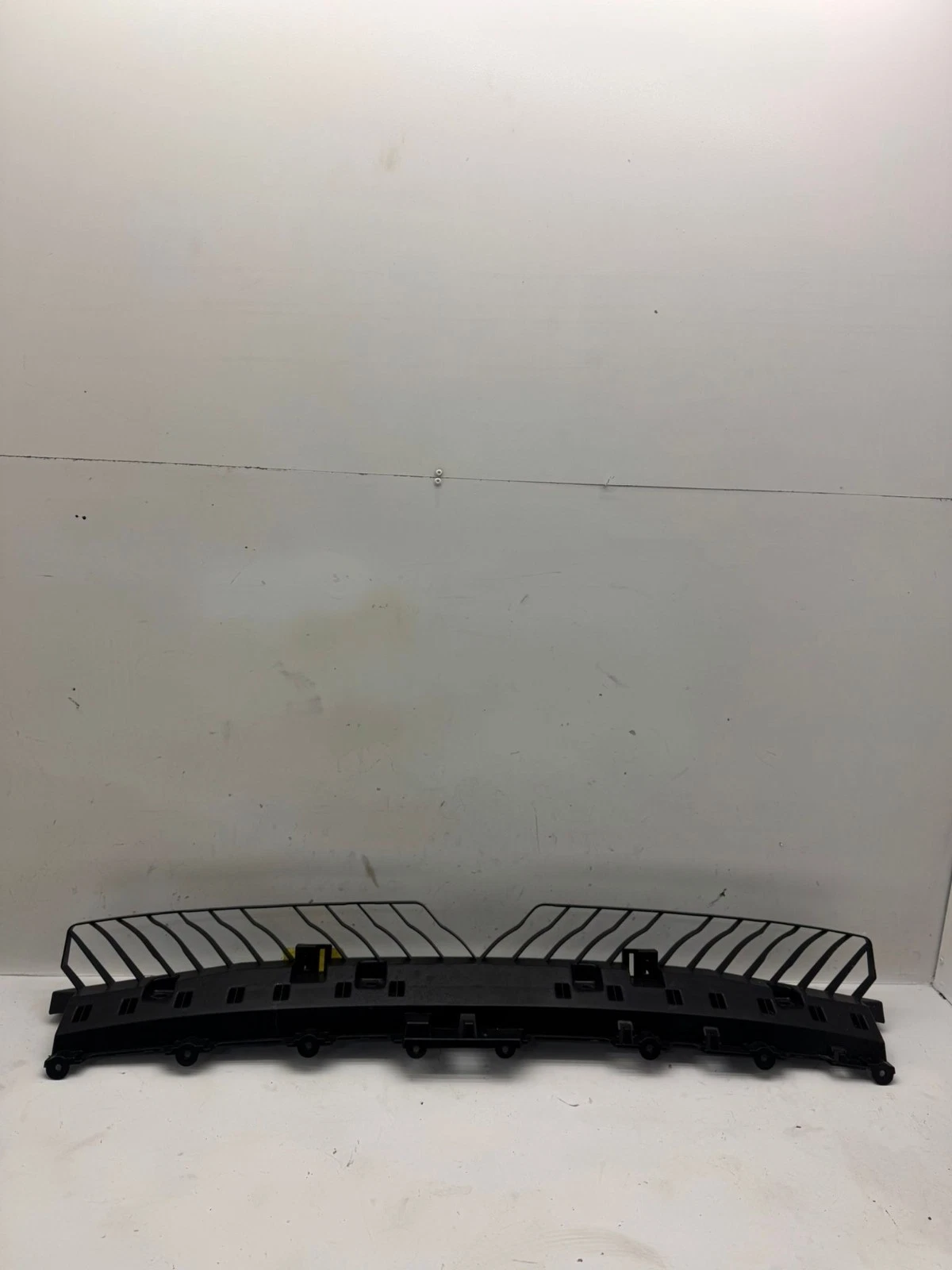 Original VW T-Roc Heckstoßstange hinten Halter Halterung mitte 2GA807863A