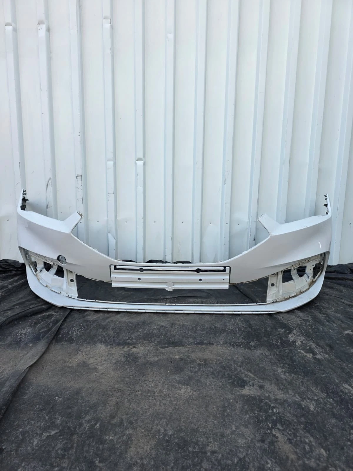 Original Seat Leon 4 IV Frontstoßstange Stoßstange vorne PDC weiß 5FA807221