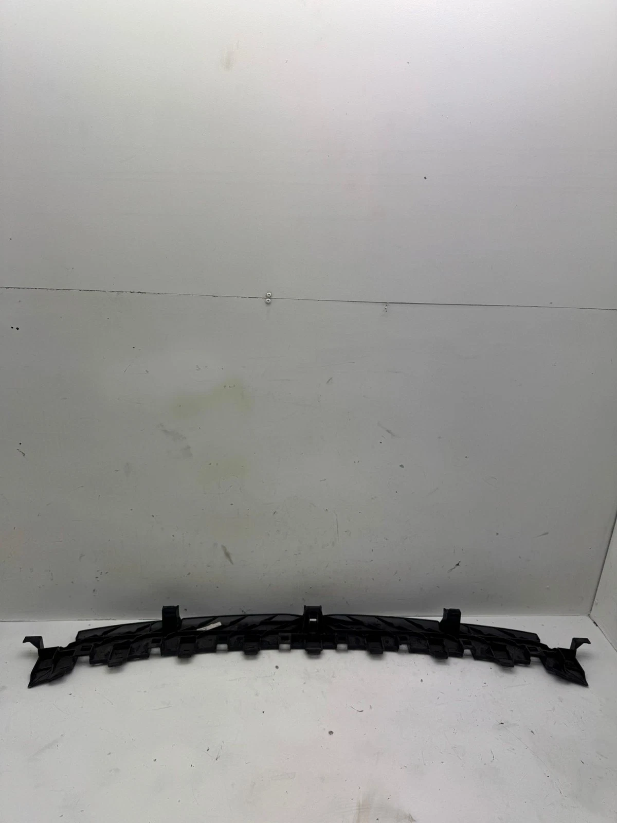 Original Seat Leon Stoßstange hinten mitte Halterung Befestigung 5F9807511