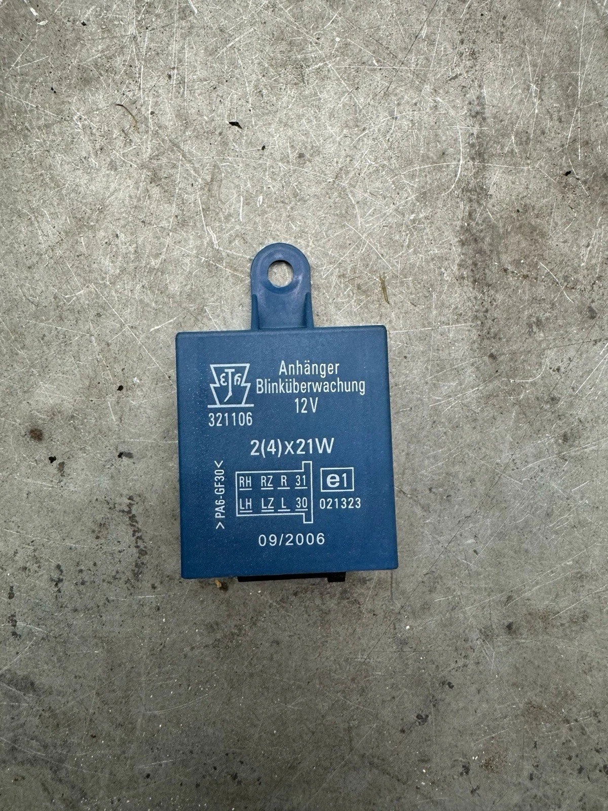 Original Erich Jaeger Anhängerkupplung Blinküberwachung Steuergerät 321106
