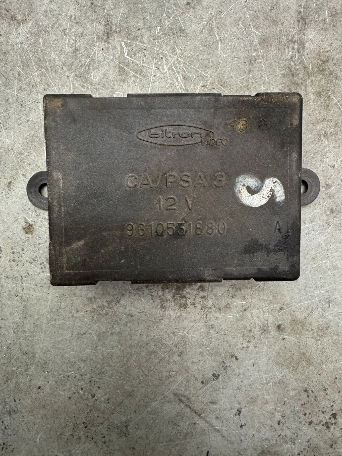 Original Citroen Xantia Berlina Steuergerät ZV 9610531880