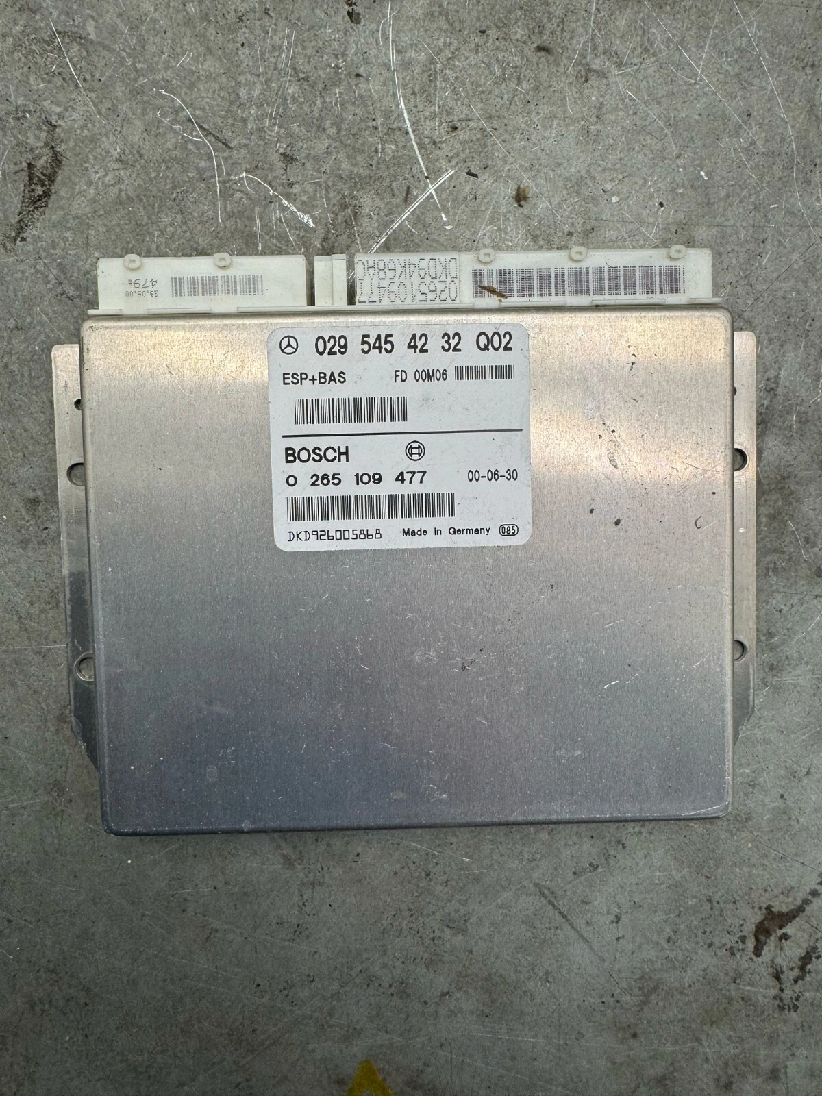 Steuergerät ESP Mercedes 0295454232Q02 0265109477 Bosch 16991