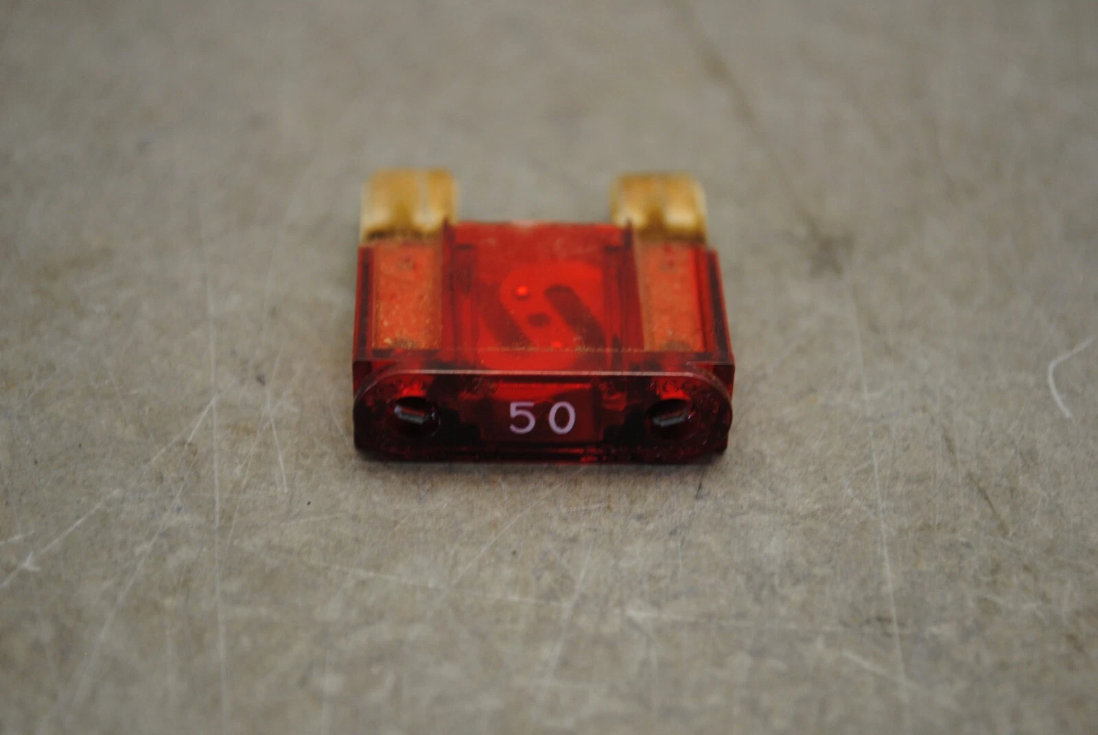 Sicherung Relais Littelfuse 32V VW Passat 3B B5 (BJ 1999) 4604602-4635023