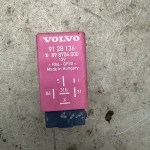 Relais Original Scheibenreinigung Scheibenwischer 912813 Volvo V70 V90 740 S90